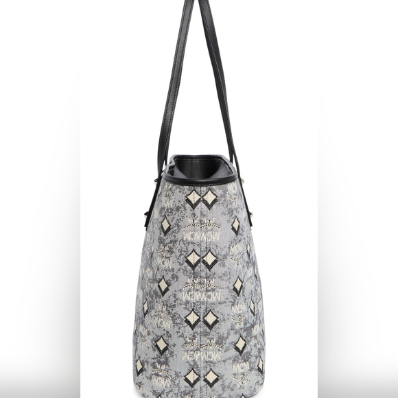 MCM Black and Gray Aren Tote - Picture 12 of 13